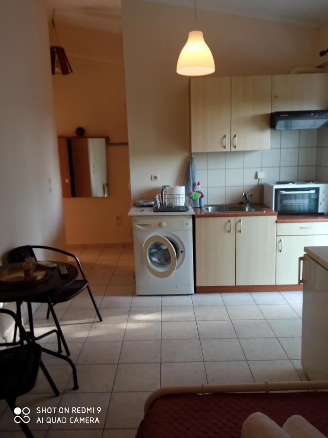 Home Patras Eksteriør billede