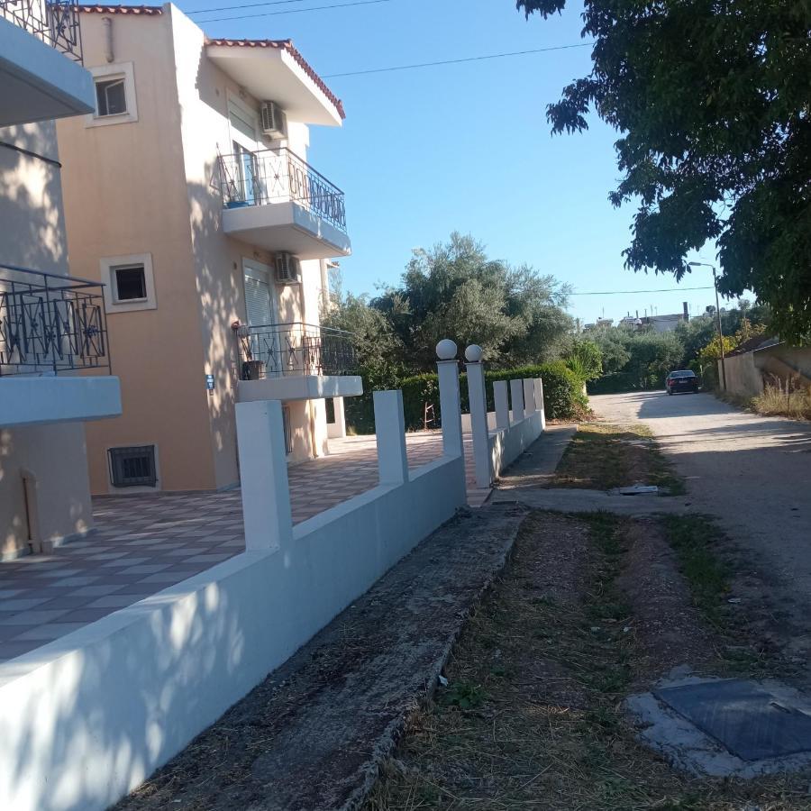 Home Patras Eksteriør billede